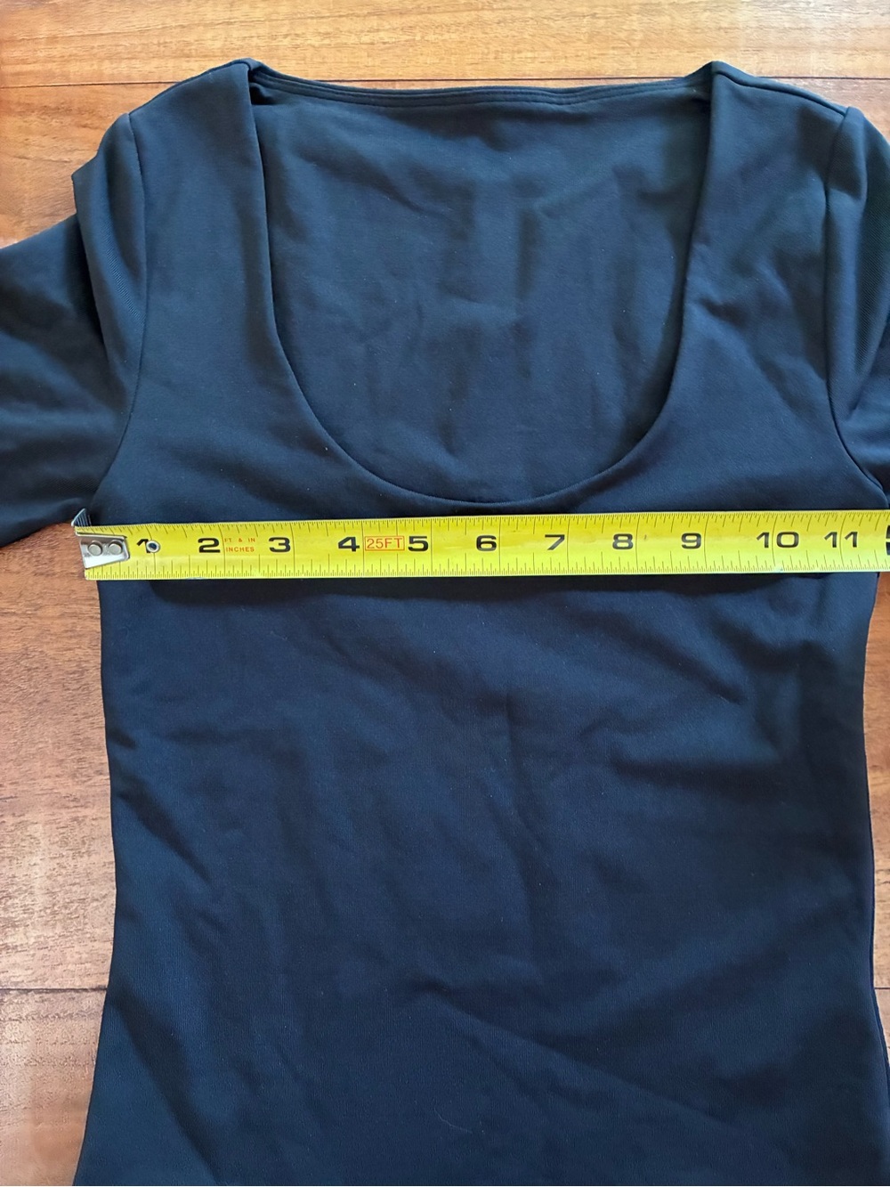 Aritzia Original Contour Astral Women’s Black Scoop Neck Long Sleeve Top XS - Picture 9 of 9